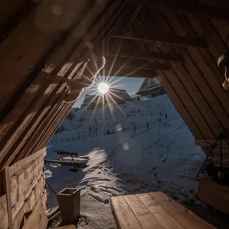 木屋 Gorska Ostoya *